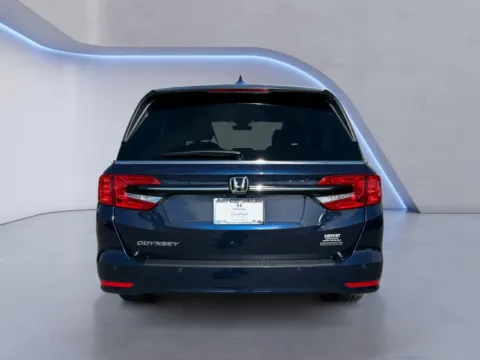 More photos of 2021 Honda Odyssey Touring at Airport Honda, TN