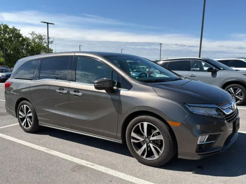 Gray 2019 Honda Odyssey Elite for sale in Alcoa, TN