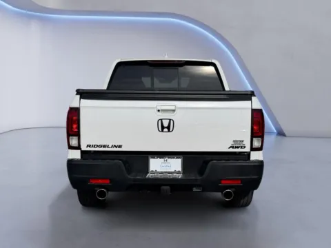 More photos of 2023 Honda Ridgeline RTL at Airport Honda, TN