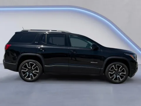Photos of 2019 GMC Acadia SLT for sale in Alcoa, TN at Airport Honda