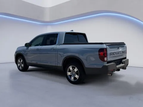 More photos of 2025 Honda Ridgeline RTL at Airport Honda, TN