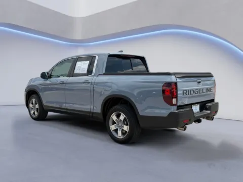 More photos of 2025 Honda Ridgeline RTL at Airport Honda, TN
