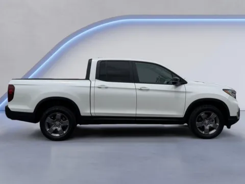 Photos of 2024 Honda Ridgeline TrailSport for sale in Alcoa, TN at Airport Honda
