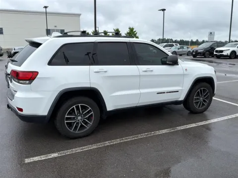 Photos of 2018 Jeep Grand Cherokee Trailhawk for sale in Alcoa, TN at Airport Honda