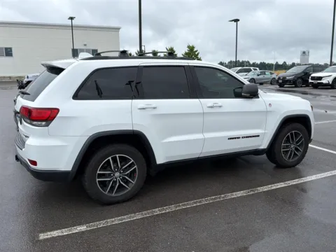 More photos of 2018 Jeep Grand Cherokee Trailhawk at Airport Honda, TN