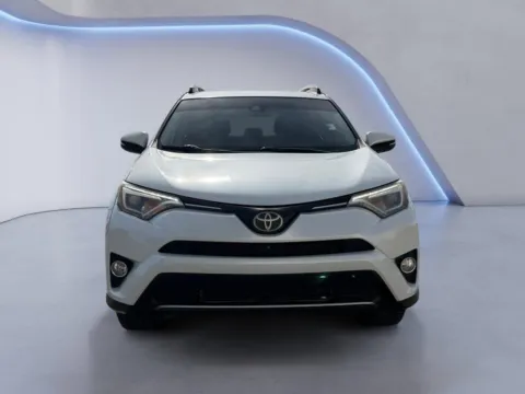 More photos of 2017 Toyota RAV4 Limited at Airport Honda, TN