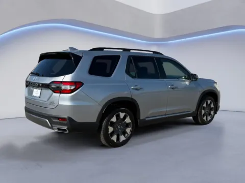 Another view of 2026 Honda Pilot Elite for sale in Alcoa, TN at Airport Honda