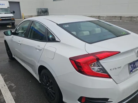 More photos of 2020 Honda Civic Sedan LX at Airport Honda, TN