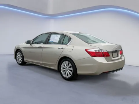 More photos of 2014 Honda Accord Sedan EX-L at Airport Honda, TN