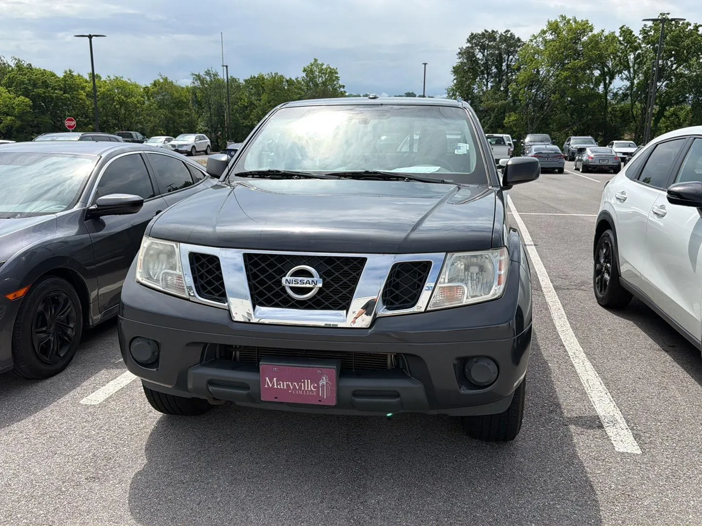 Gray 2014 NISSAN FRONTIER for sale in Alcoa, TN