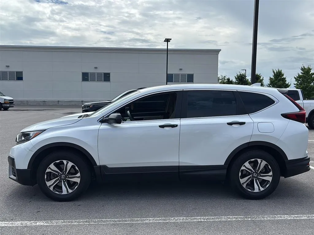 White 2021 Honda CR-V LX for sale in Alcoa, TN