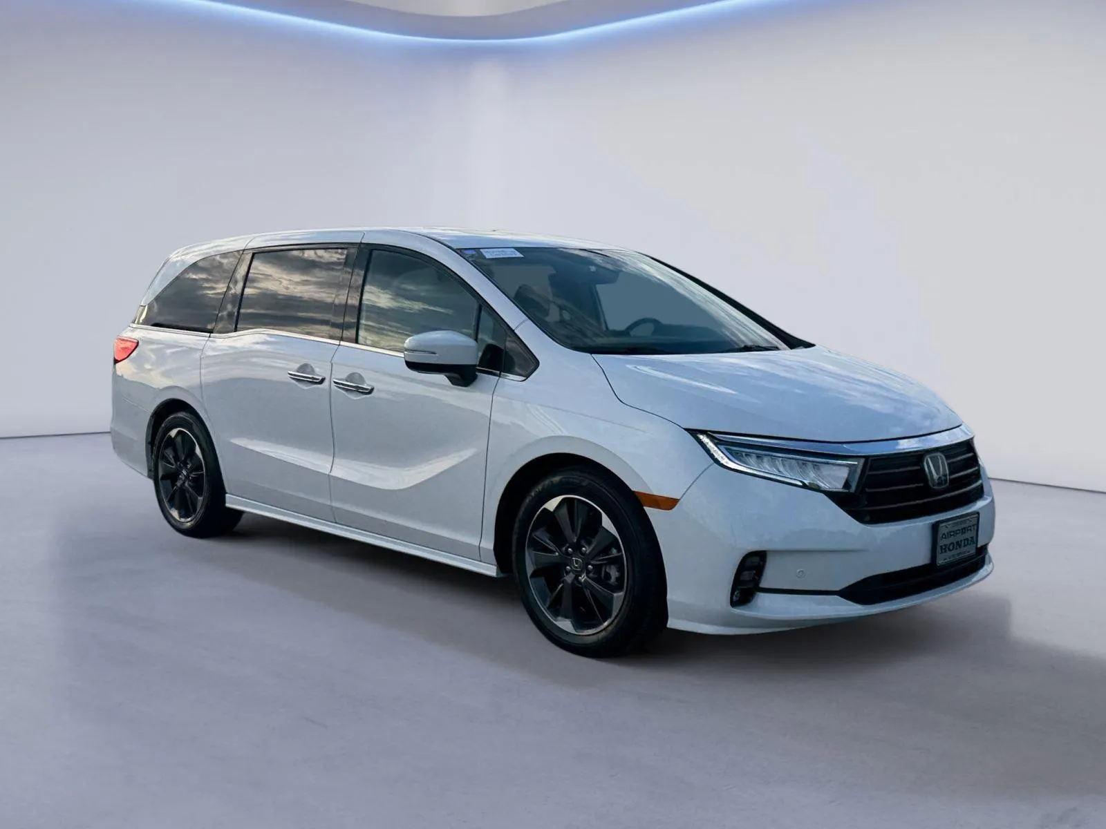 White 2024 Honda Odyssey Elite for sale in Alcoa, TN