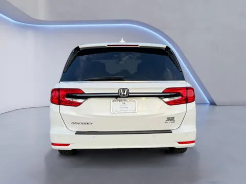 More photos of 2024 Honda Odyssey Elite at Airport Honda, TN