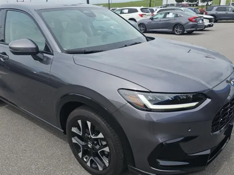 More photos of 2026 HONDA HR-V EXL at Airport Honda, TN