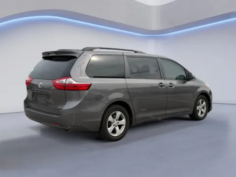 Another view of 2017 TOYOTA Sienna LE 8-Passenger for sale in Alcoa, TN at Airport Honda