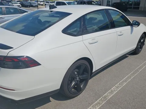 More photos of 2025 Honda Accord Hybrid Sport-L at Airport Honda, TN