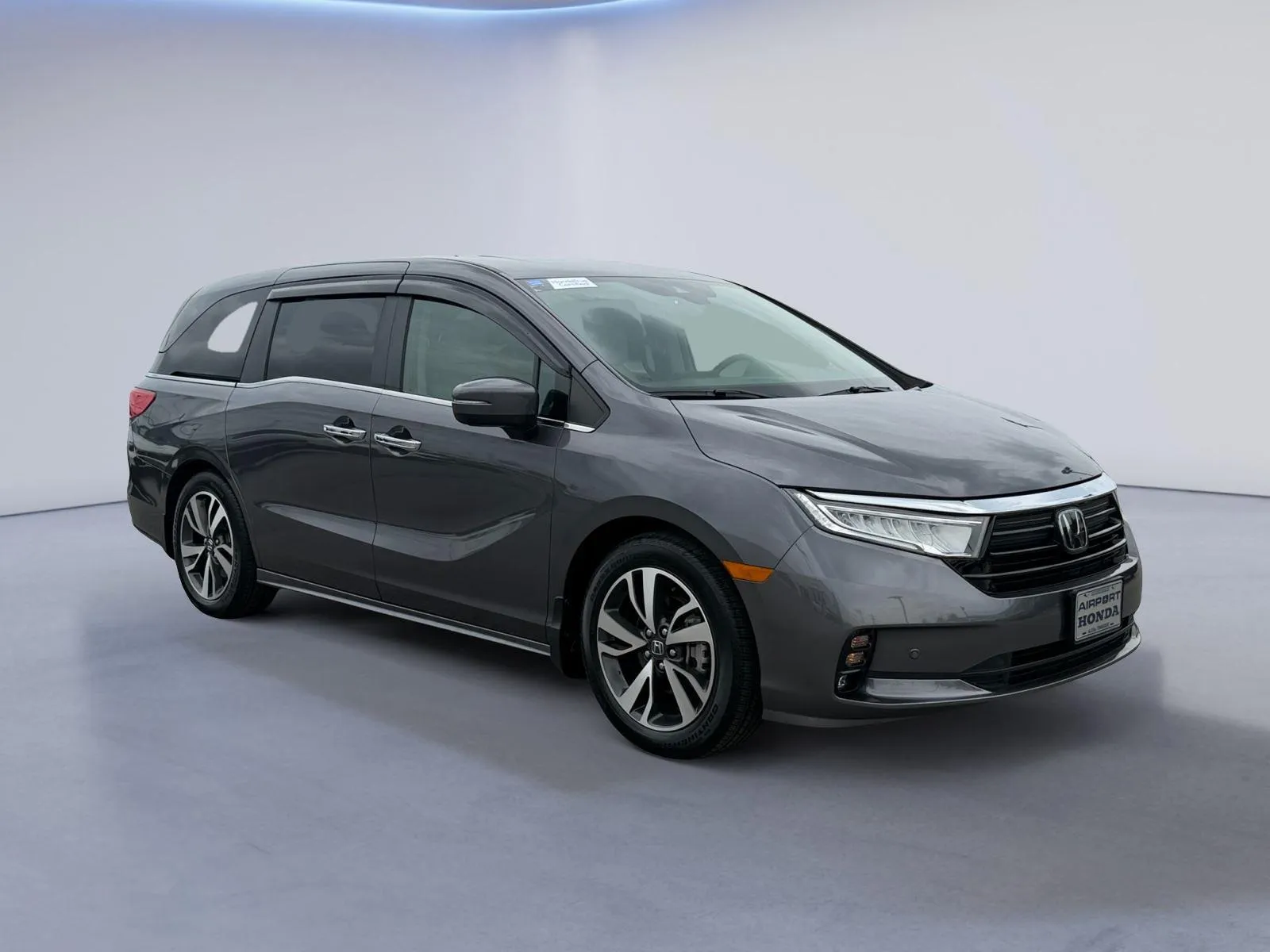 Gray 2024 Honda Odyssey Touring for sale in Alcoa, TN