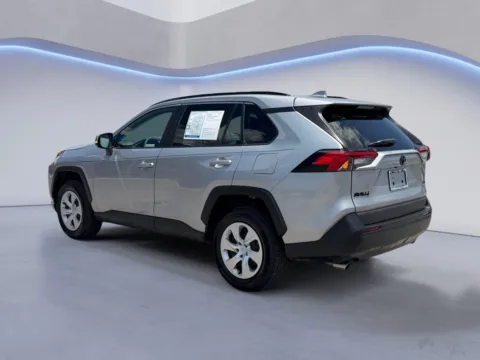 More photos of 2019 Toyota RAV4 LE at Airport Honda, TN