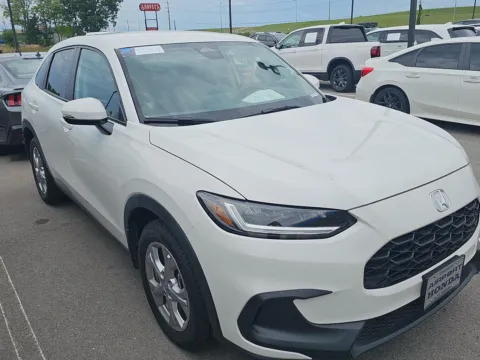 More photos of 2023 Honda HR-V LX at Airport Honda, TN