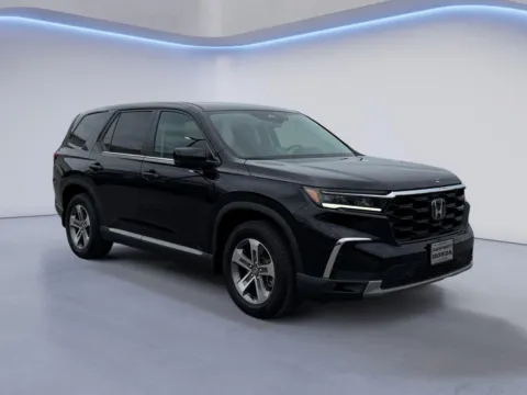 Black 2025 Honda Pilot EX-L for sale in Alcoa, TN