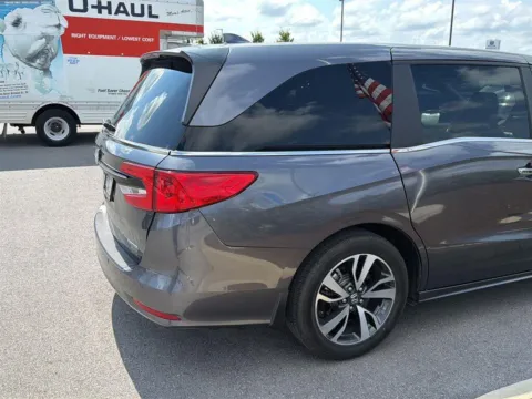 More photos of 2024 Honda Odyssey Touring at Airport Honda, TN