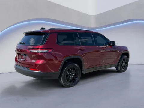 Another view of 2025 Jeep Grand Cherokee L Altitude X for sale in Alcoa, TN at Airport Honda