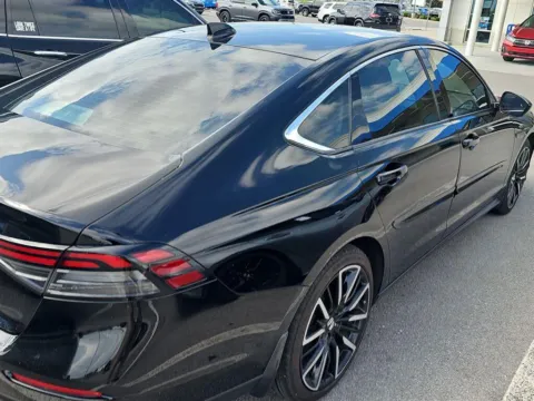 More photos of 2023 HONDA ACCORD EX at Airport Honda, TN