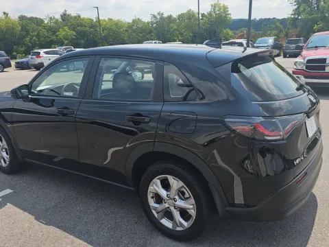 Photos of 2024 Honda HR-V LX for sale in Alcoa, TN at Airport Honda