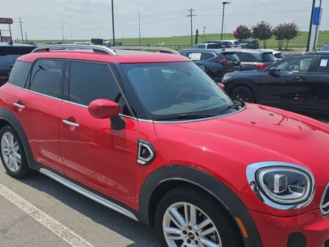 More photos of 2022 MINI Countryman Cooper S at Airport Honda, TN