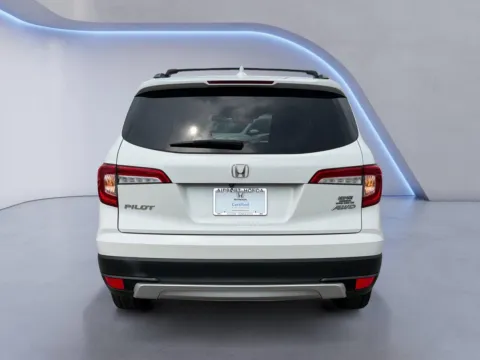 More photos of 2020 Honda Pilot EX-L at Airport Honda, TN