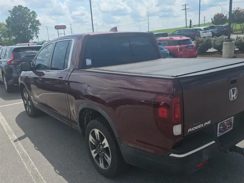 Another view of 2019 Honda Ridgeline RTL-T for sale in Alcoa, TN at Airport Honda