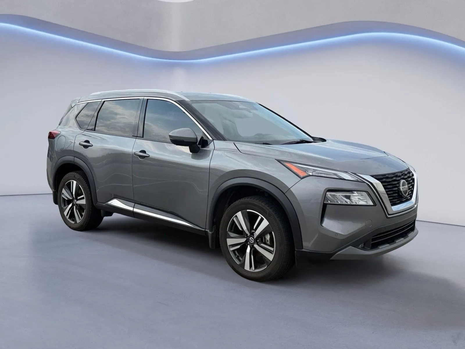 Gray 2021 Nissan Rogue SL for sale in Alcoa, TN