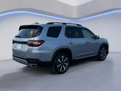 Another view of 2025 Honda Pilot Elite for sale in Alcoa, TN at Airport Honda