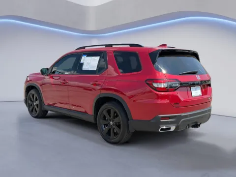 More photos of 2025 Honda Pilot Black Edition at Airport Honda, TN