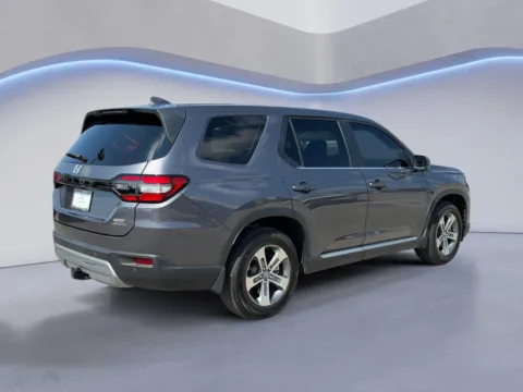 Another view of 2025 Honda Pilot EX-L for sale in Alcoa, TN at Airport Honda