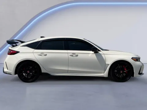 Photos of 2025 Honda Civic Type R for sale in Alcoa, TN at Airport Honda