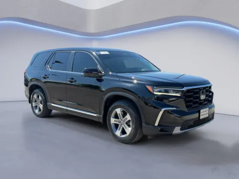 Black 2025 Honda Pilot EX-L for sale in Alcoa, TN