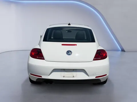 More photos of 2014 Volkswagen Beetle Coupe 2.5L w/Sun/Sound/Nav at Airport Honda, TN