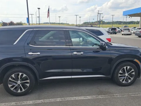 More photos of 2020 Hyundai Palisade SEL at Airport Honda, TN