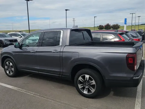 Photos of 2019 Honda Ridgeline RTL-E for sale in Alcoa, TN at Airport Honda
