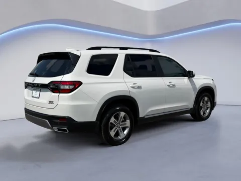 Another view of 2026 Honda Pilot EX-L for sale in Alcoa, TN at Airport Honda