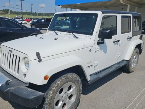 White 2014 Jeep Wrangler Unlimited Sahara for sale in Alcoa, TN