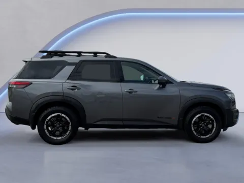 Photos of 2024 Nissan Pathfinder Rock Creek for sale in Alcoa, TN at Airport Honda