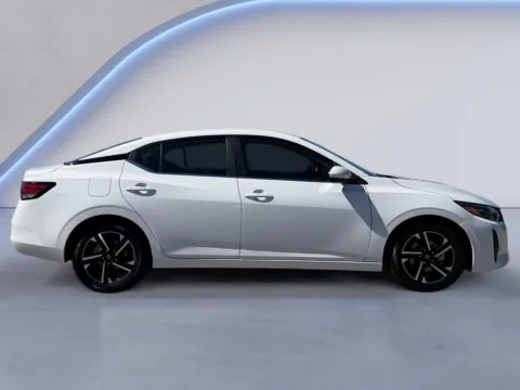 Photos of 2025 Nissan Sentra SV for sale in Alcoa, TN at Airport Honda