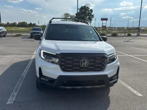 More photos of 2024 Honda Ridgeline TrailSport at Airport Honda, TN
