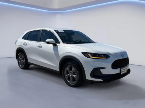 White 2026 Honda HR-V LX for sale in Alcoa, TN