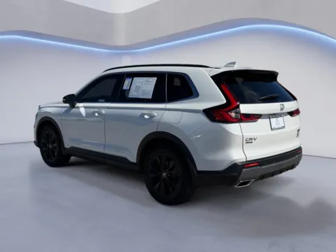 More photos of 2024 Honda CR-V Hybrid Sport Touring at Airport Honda, TN