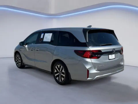 More photos of 2025 Honda Odyssey EX-L at Airport Honda, TN