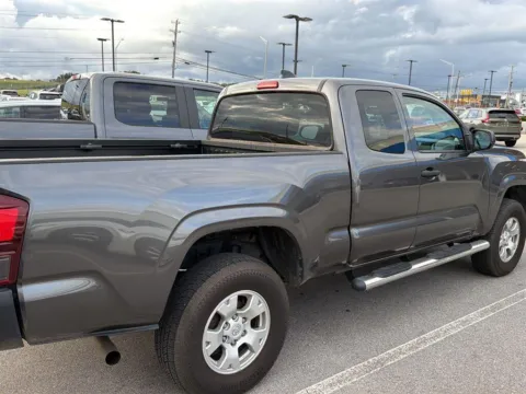 More photos of 2021 Toyota Tacoma SR at Airport Honda, TN
