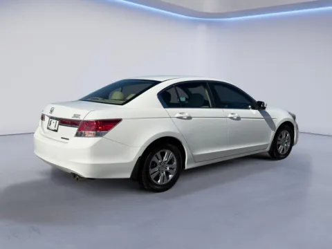 Another view of 2012 Honda Accord Sdn SE for sale in Alcoa, TN at Airport Honda